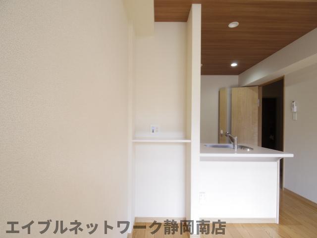 【静岡市駿河区下島のマンションのその他】