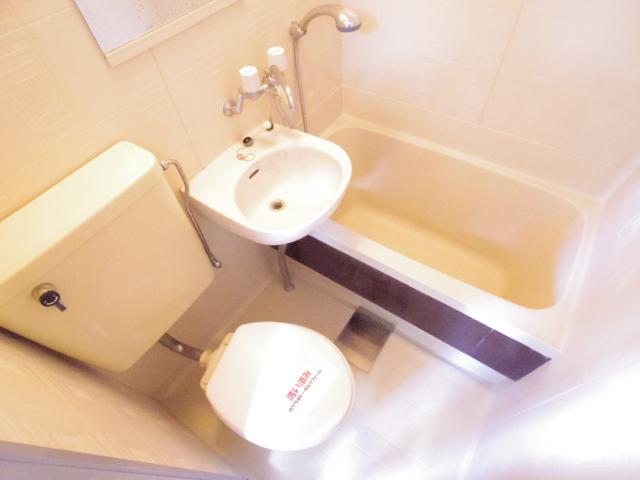 バス・シャワールーム