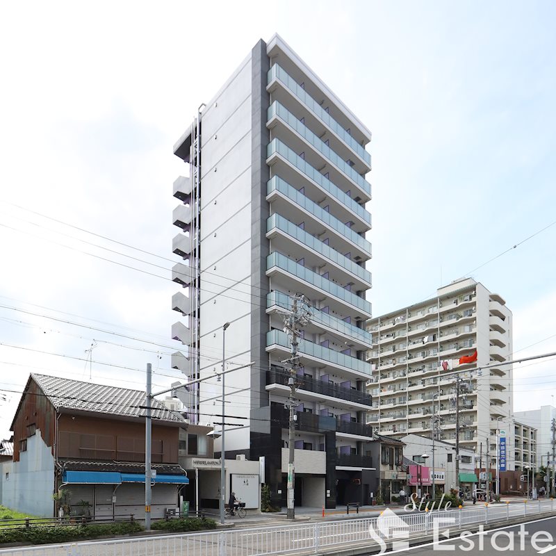 名古屋市北区御成通のマンションの建物外観