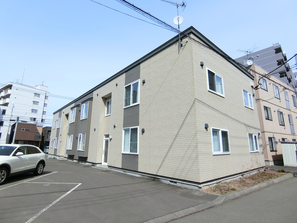 北海道札幌市厚別区厚別中央四条３（アパート）の賃貸物件の外観