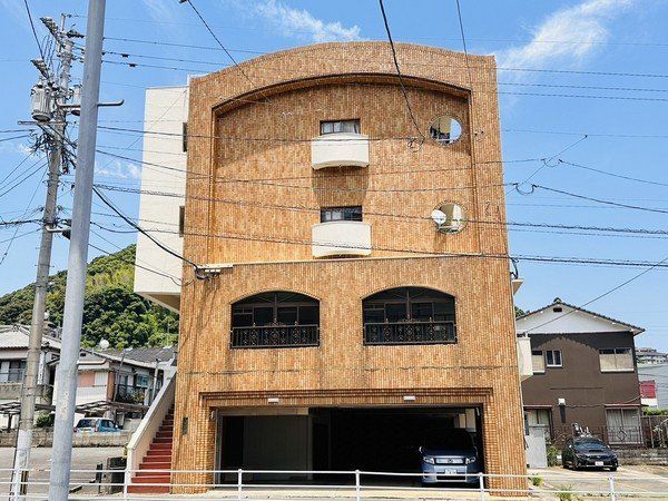 石橋ハイツの建物外観