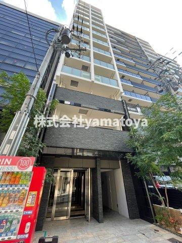 【CAVANA本町の建物外観】