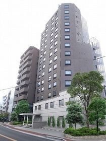 浦安市当代島のマンションの建物外観