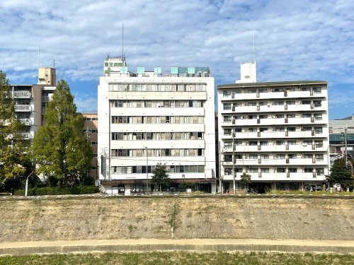 【生駒郡三郷町立野南のマンションの病院】