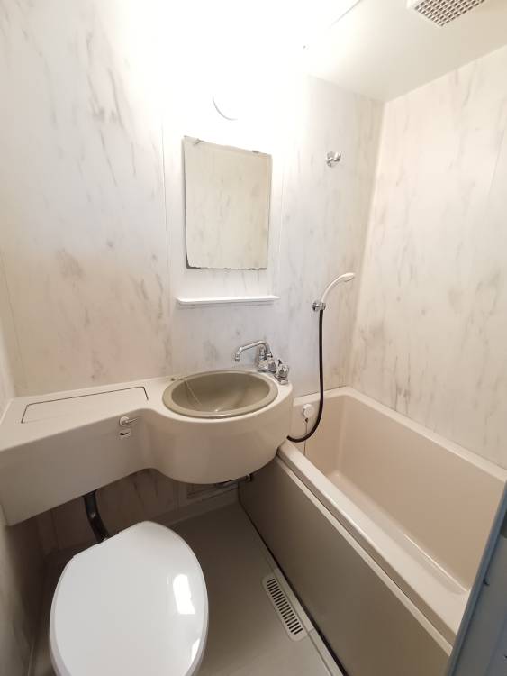 バス・シャワールーム　３点ユニット