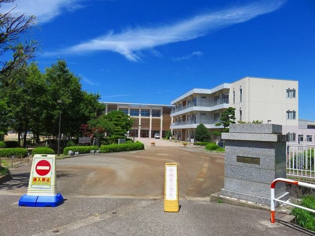 【ベルフラワー　Iの小学校】