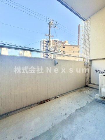 バルコニー　広々としたバルコニーです