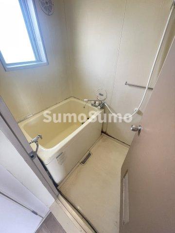 バス・シャワールーム　お風呂です