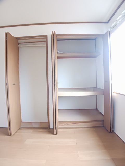 エクセラン原の内装写真