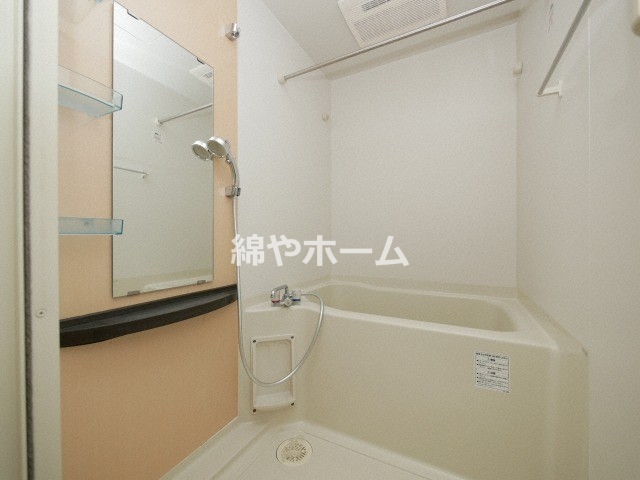 バス・シャワールーム　きれいなお風呂です