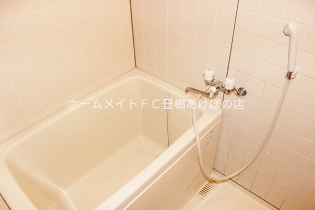 バス・シャワールーム　同型別部屋写真