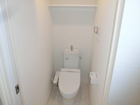 トイレ　トイレ