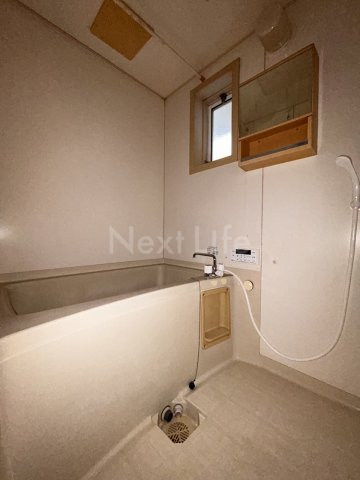 バス・シャワールーム　ドミール立川2 201