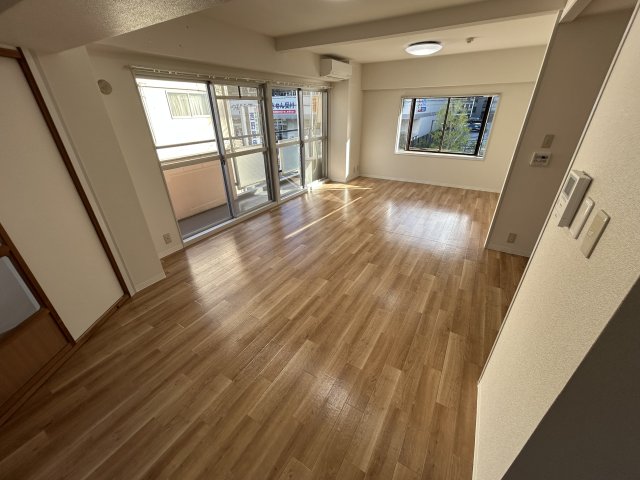 居室・リビング　使いやすいリビングです