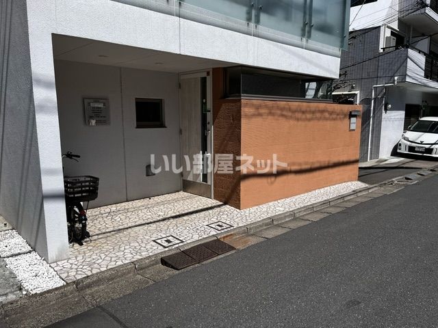 病院　柚山歯科医院（病院）まで328m