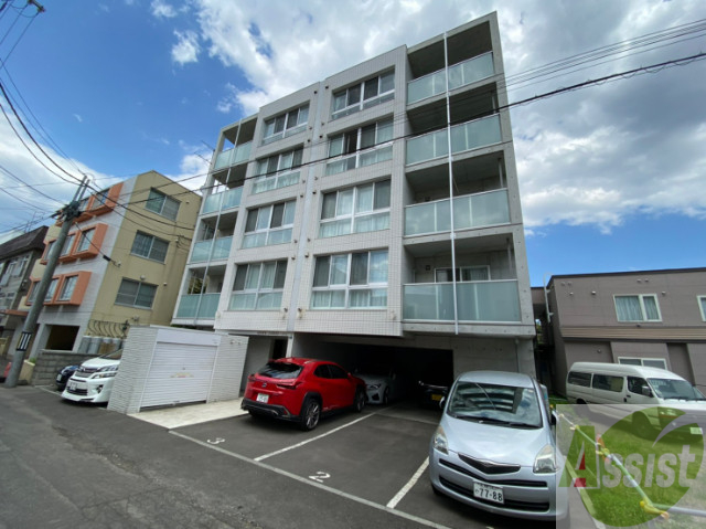 建物外観　札幌市北区北三十五条西「グランドサクセス南麻生」