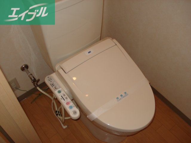 トイレ　シャワー付トイレ