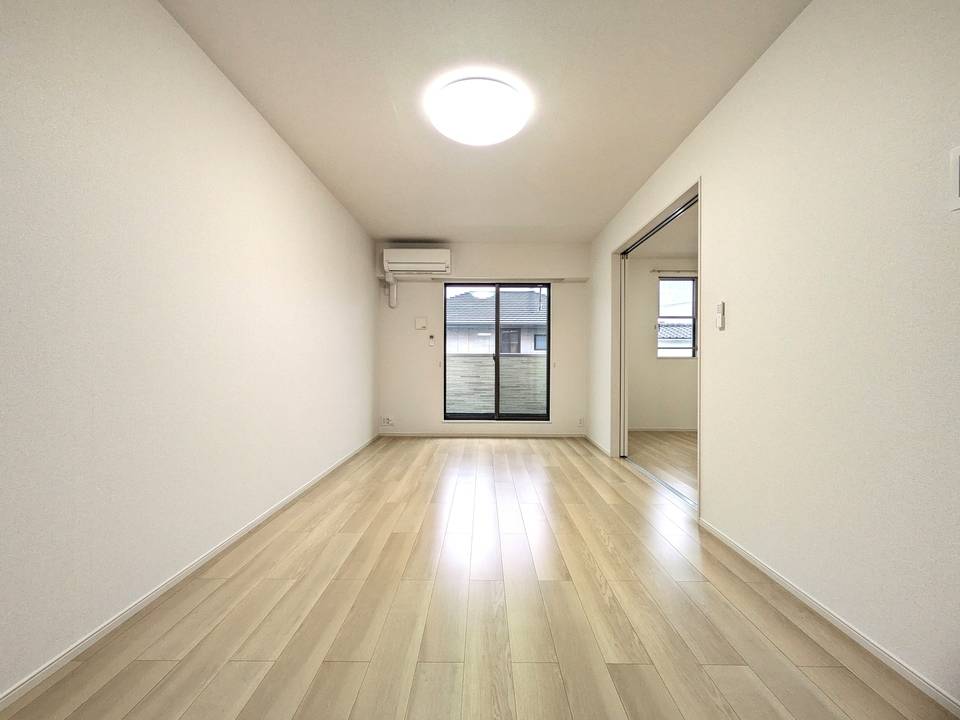 居室・リビング　リビング