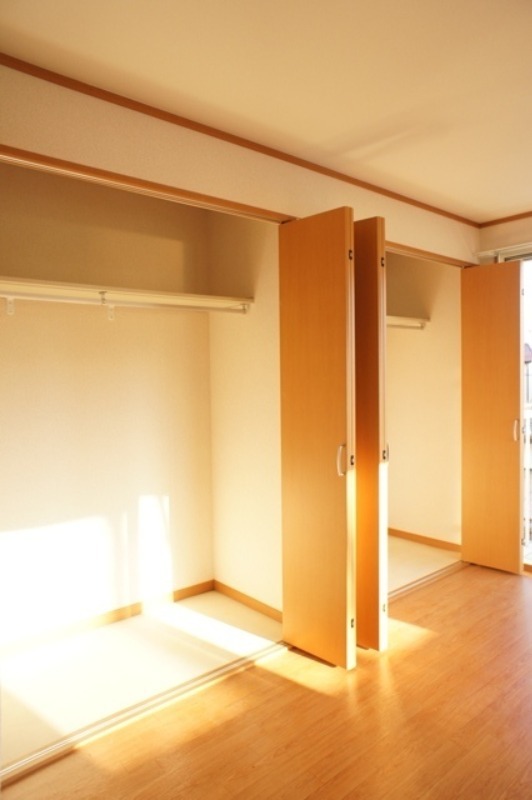 収納　図面と現状に相違がある場合には現状を優先