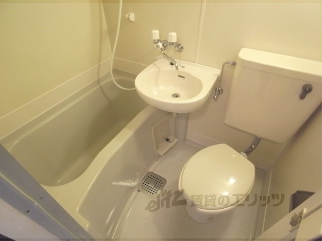 バス・シャワールーム　ユニットバス