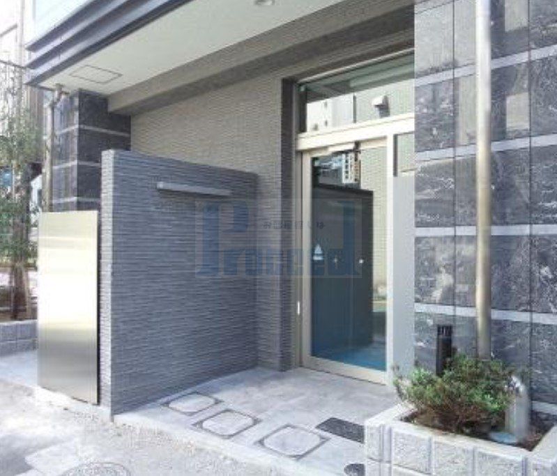 エントランス　きれいなエントランス！