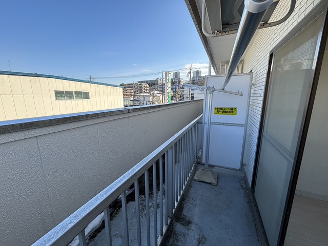 バルコニー　別部屋参考写真です