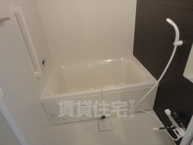 バス・シャワールーム　バス（イメージ）