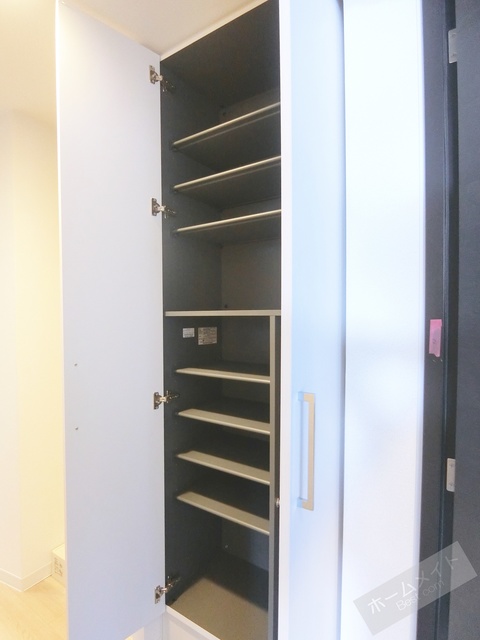 その他設備　シューズボックス