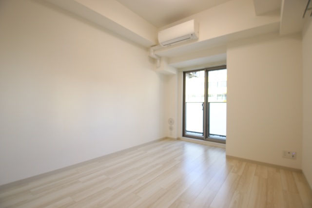 居室・リビング　※別室の参考写真の為、現況優先です。