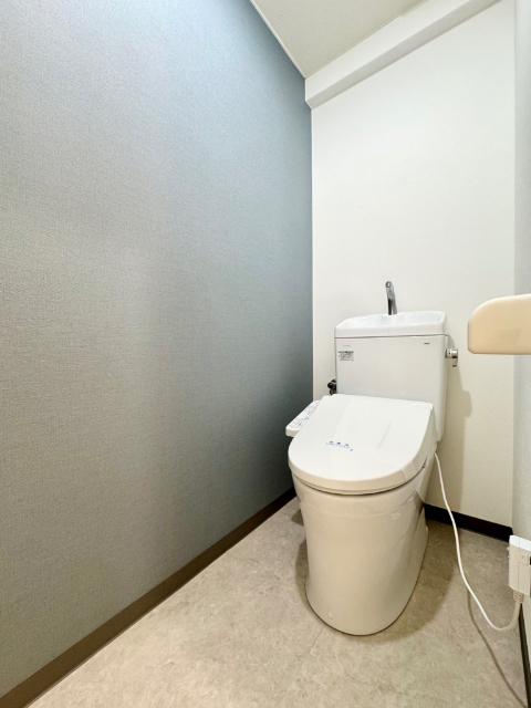 トイレ　※現況優先　他号室写真参照