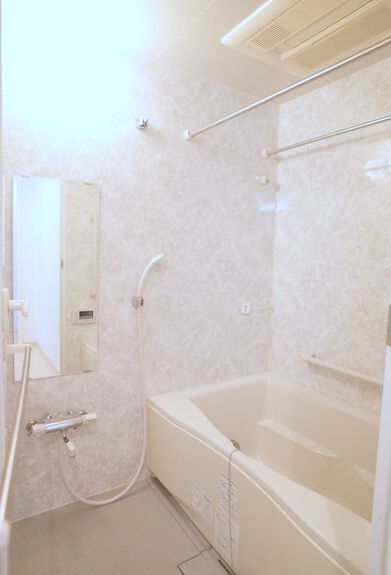バス・シャワールーム　☆バス☆