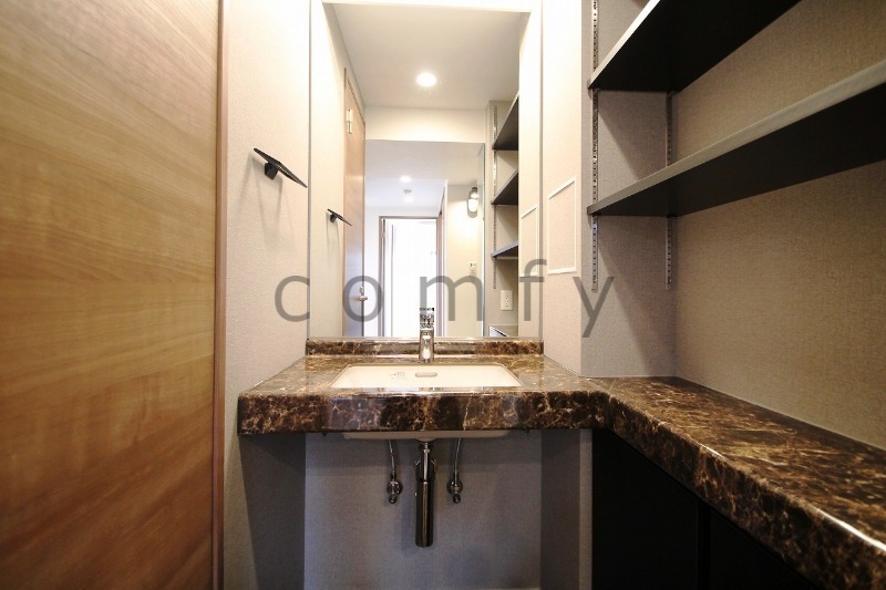 洗面設備　独立洗面台