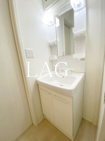 洗面設備　洗面台です。