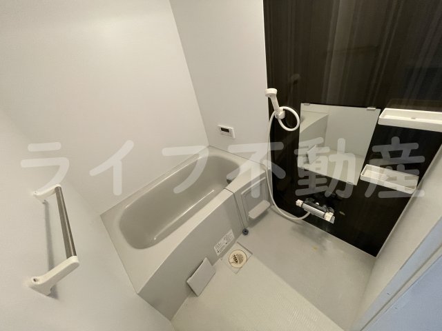 バス・シャワールーム　日々の疲れを癒すお風呂付です