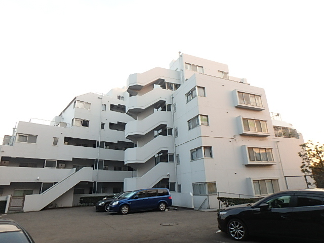 建物外観　戸塚駅徒歩９分！駅まで平坦！