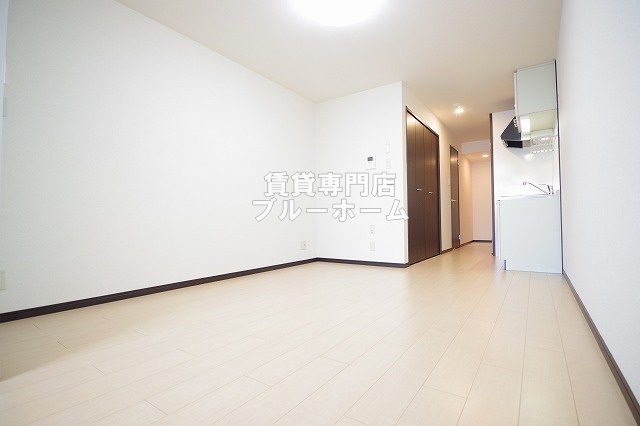 居室・リビング　リビングは大きく広いですね！