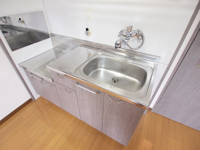 その他設備　浄水器内蔵型。