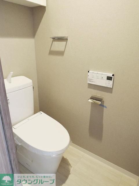 トイレ　※写真は同タイプ住戸です。