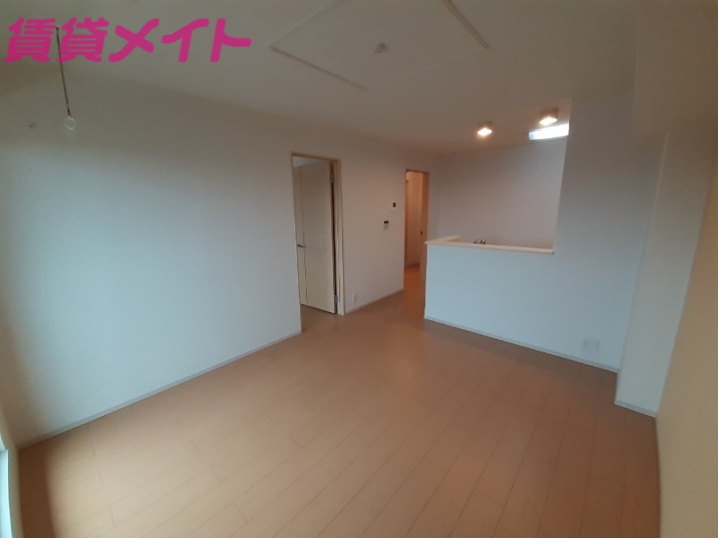 居室・リビング　同型タイプ写真