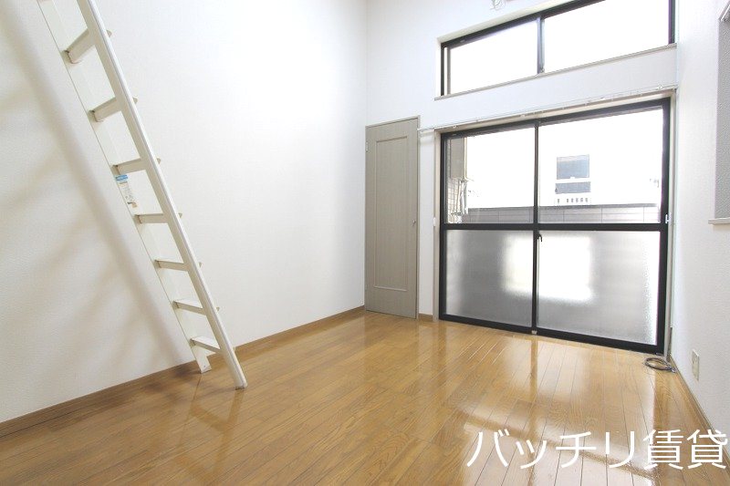 バルコニー　同型タイプの為、現状を優先致します。