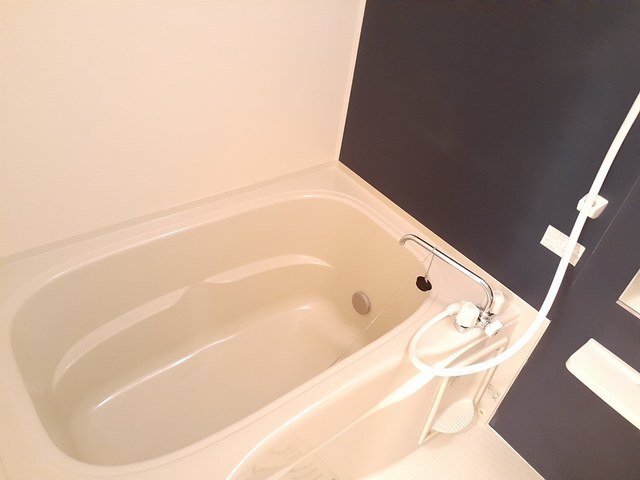 バス・シャワールーム　追い焚き機能付き