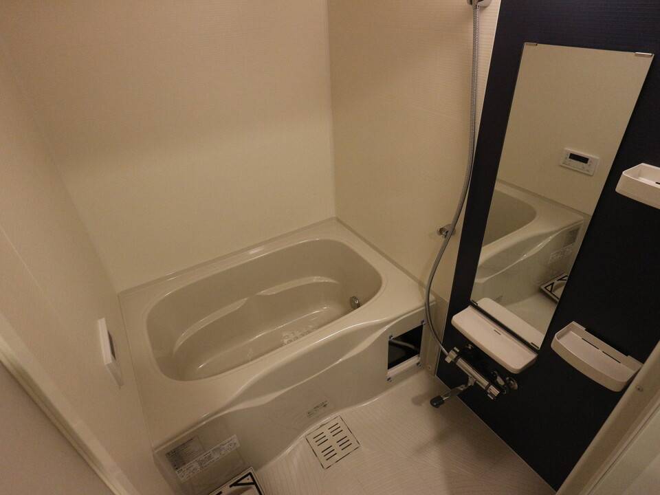 バス・シャワールーム　浴室