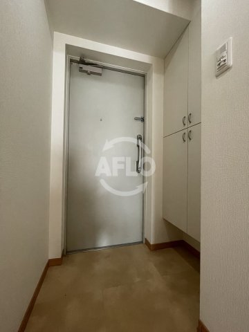 玄関　TOMODOAL北梅田　玄関