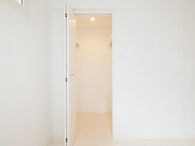 収納　ウォークインクローゼットです☆