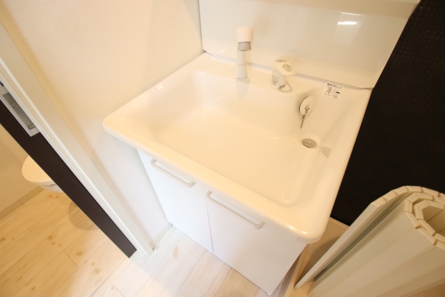 洗面設備　※別室の参考写真の為、現況優先です。