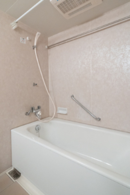 バス・シャワールーム　別部屋参考写真