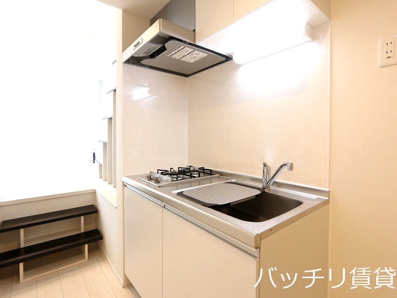 キッチン　同型タイプの為、現状を優先致します。