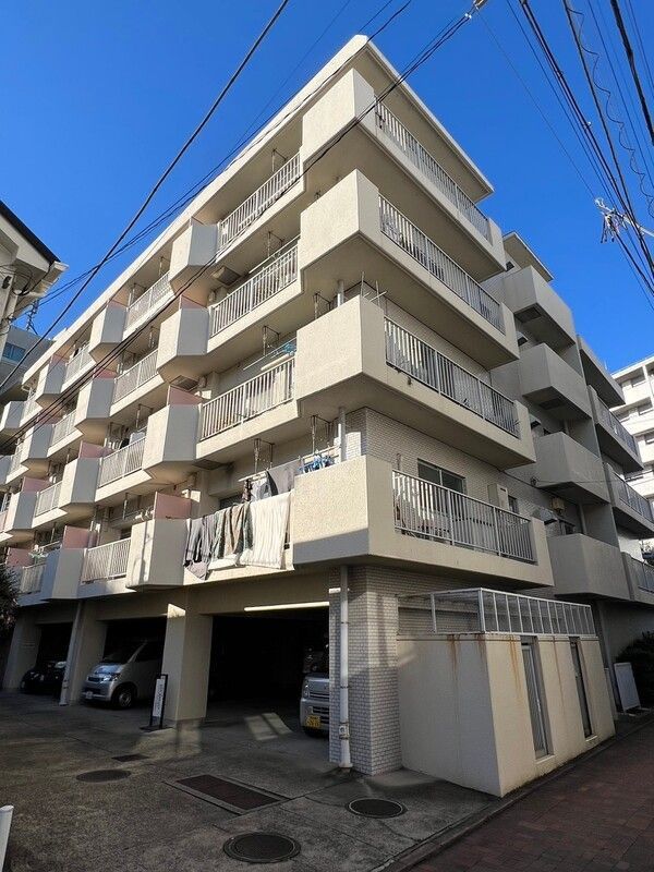 建物外観　※再契約可能な定期借家です。