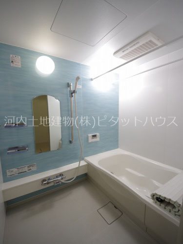 バス・シャワールーム　追い焚き付き