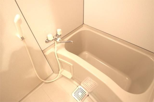 バス・シャワールーム　■浴室暖房乾燥機能